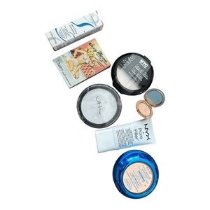 Random Makeup Primer Powder Bundle! Light/Medium includes 2 free gifts